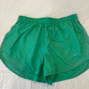 NIKE Women’s Dri-FIT Tempo Brief-Lined Running Shorts